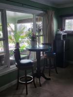 Your Oasis in Niagara Falls Canada - B&B