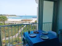 Studio cabine climatisé face plage avec parking à Sète - FR-1-338-539 - B&B Sète