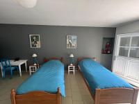 Triple Room with Terrace