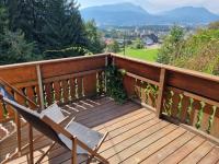 Fridas Place - DER Blick über ganz Villach - 160 m2 Ferienoase - ganzes Haus bis zu 8 Personen - B&B Villaco