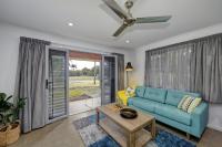 B&B Bargara - 12th Tee BnB - Bed and Breakfast Bargara