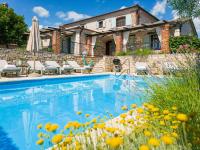 Family villa Aryana with pool in Porec - B&B