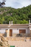 Apartamentos 7 Puentes Sierra Cazorla Las 5 casas iguales - Bed and Breakfast