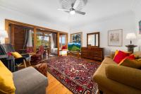 Banksia Tops - B&B Leura