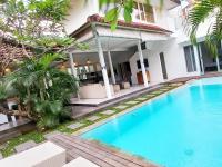 B&B Legian - Villa Oceana I - 3BR private villa with pool - Bed and Breakfast Legian