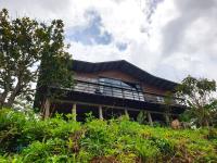 Tuyên Chiến Home - Nhà Gỗ - B&B