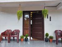 B&B Vagamon - SHI's Vagamon Hill Retreat- Private villa on Hills - Bed and Breakfast Vagamon