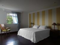 Casa de 850m2 e piscina na Praia de Santa Helena. - Ferienwohnung Anchieta
