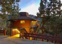 B&B Big Bear Lake - Lazy Bear Lookout - hexagon cabin with resort views - Bed and Breakfast Big Bear Lake