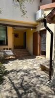 Apartment Mimoza - B&B