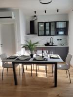 Modern apartment, in the center near see - Chambres d’hôtes Trieste