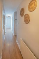 2 Bed Bungalow - Free Parking - Ferienwohnung