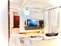 B&B Dar es Salaam - Luxurious apartment with King size bed - Bed and Breakfast Dar es Salaam