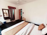 B&B Srinagar - Shamus Javed H S - Bed and Breakfast Srinagar