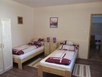 Chambre Quadruple avec Salle de Bains Privative