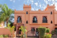 Magnifique villa de 320 m2 avec 2 piscines - Ferienwohnung