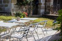 Gîte de la Gare aux Fleurs - B&B Saint-Julien-Maumont