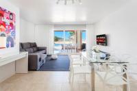 Lujoso y Equipado Apartamento en Playa del Arenal - Chambres d’hôtes