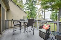 Gilford Townhome with Lakefront Beach and Pool Access! - B&B Gilford
