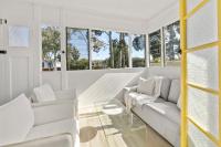 Entire Beach House on Bribie Island - Ferienwohnung Bongaree
