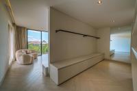 Minimalist Paradise: Tranquil Canggu Villa Ummi - B&B Taliwang