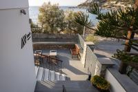 Aniv Villa by the Sea - Bed and Breakfast Kínion