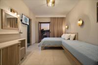 Triple Room with Terrace