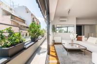 Modern Loft Build on Acropolis Ruins - B&B Atenas