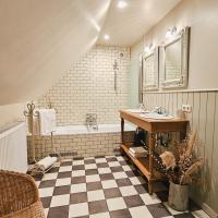 Chambre Lit Queen-Size avec Baignoire Spa