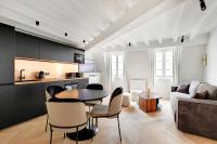 Pick A Flat's Apartement in Saint-Germain-des-Prés - Rue de Seine - Bed and Breakfast Parijs