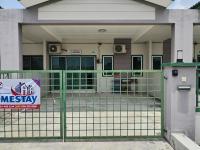 B&B Sitiawan - Lekir baiduri homestay - Bed and Breakfast Sitiawan