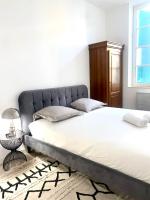 *Chic & Basic T3* place Carnot - B&B