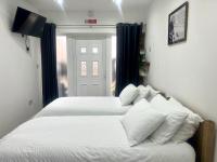 Great Studio near Luton Airport - SUPER HOST 3 YEARS RUNNING! - Ferienwohnung Luton