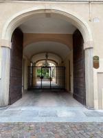 Home 11 - B&B