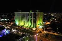 PRIVE BOULEVARD OFICIAL. - B&B