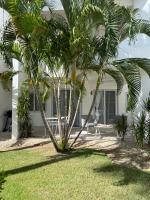 Fully renovated Beachfront 1BR Condo in the gated Stanza Mare community with a private beach, pool, onsite restaurant and modern amenities such as refrigerator, dishwasher, filtered water, microwave, BBQ, washer dryer, bamboo linens, free Wi-Fi - B&B