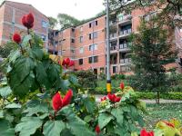Acogedor Apartamento Urbanización Tricentenario - B&B Medellín