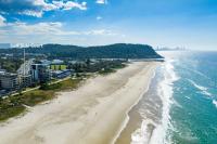 B&B Gold Coast - Surfside Court - Hosted by Burleigh Letting - Bed and Breakfast Gold Coast