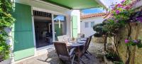 Charmante villa entièrement rénovée, dans le centre du village - Ferienwohnung