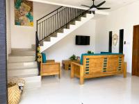 Villa Solas Legian - B&B Legian