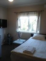 Einzelzimmer mit eigenem Bad