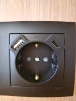 Camera Matrimoniale/Doppia con Letti Singoli con Bagno in Comune