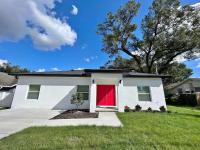 Florida Luxe, Brand new 4 Bed Property with a Private Jacuzzi - B&B