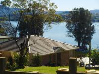 Waterfront Lakeside Cottage Primbee - B&B Primbee