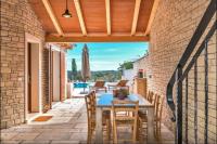 Villa Genesis - Stadtvilla Marčana Istrien - mit privatem, beheizbaren Infinity Pool und Olivengarten - Chambres d'hôtes Marčana