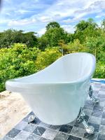 Leetung pool villa ลีตุ๋ง พูลวิลล่า ที่พักเขาใหญ่ - B&B Ban Sap Noi