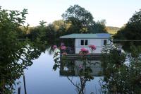 Cottage flottant Saint Jean de Losne option jacuzzi - Ferienwohnung