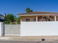 Casa Chalet Villa con piscina, jardín y aire acondicionado cerca de Valencia en La Eliana-L'Eliana - Ferienwohnung L'Eliana