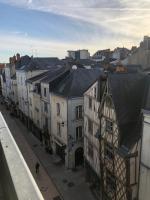 T4 hyper centre d' Angers - Bed and Breakfast Angers