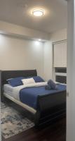 Luxury Condo with city skyline views - Mins to YYZ - Ferienwohnung Toronto